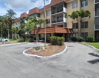4166 Inverrary Drive - Photo Thumbnail 2