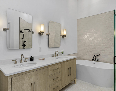 7655 Estuary Court - Photo Thumbnail 8