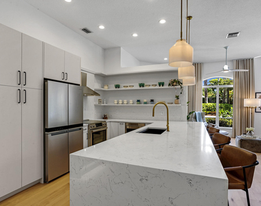 7655 Estuary Court - Photo Thumbnail 3