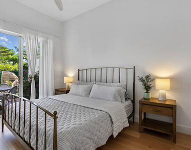 7655 Estuary Court - Photo Thumbnail 7