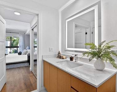 1650 Ne 124th Street - Photo Thumbnail 54