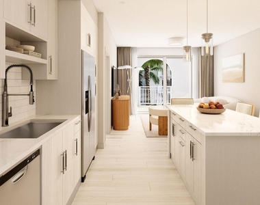 8053 W Oakland Park Boulevard - Photo Thumbnail 12