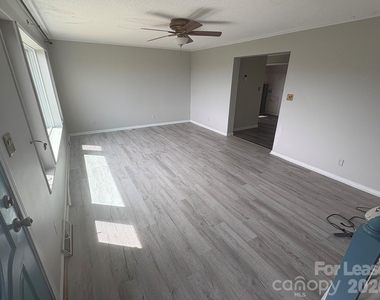6719 Burkemont Road - Photo Thumbnail 3