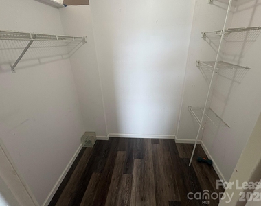6719 Burkemont Road - Photo Thumbnail 10