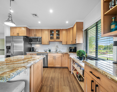 3660 N Quail Ridge Dr Drive - Photo Thumbnail 17