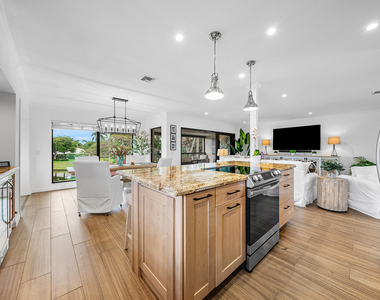 3660 N Quail Ridge Dr Drive - Photo Thumbnail 18