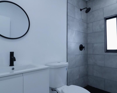 3040 Nw 13th Avenue - Photo Thumbnail 9