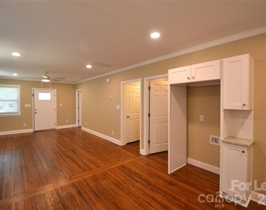 432 Keswick Avenue - Photo Thumbnail 8