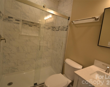 432 Keswick Avenue - Photo Thumbnail 21