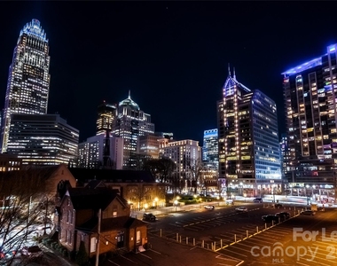 300 W 5th Street - Photo Thumbnail 5