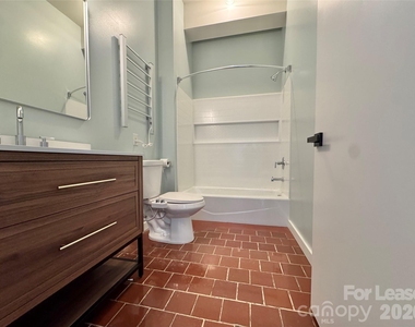 510 S College Street - Photo Thumbnail 15