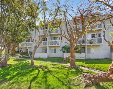 225 S Ventura Road - Photo Thumbnail 17