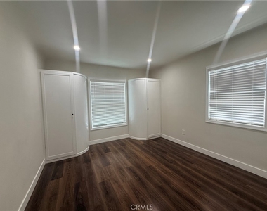 3688 Taft - Photo Thumbnail 11