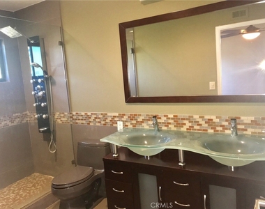 17807 Devonshire Street - Photo Thumbnail 16