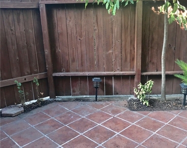 17807 Devonshire Street - Photo Thumbnail 29