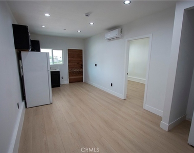 23419 Maestro Place - Photo Thumbnail 4