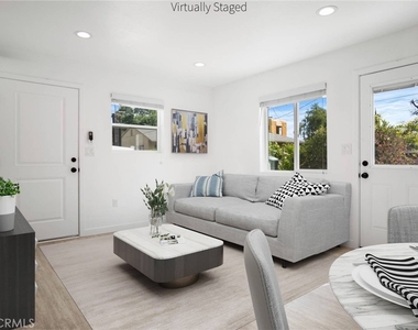 18924 Sylvan Street - Photo Thumbnail 11