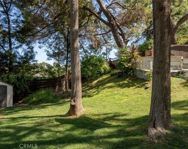 3791 Multiview Drive - Photo Thumbnail 31