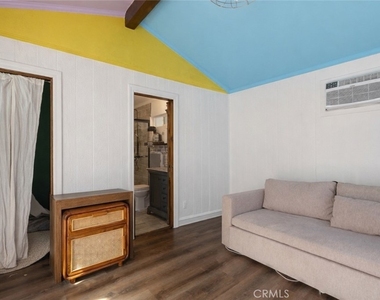 3791 Multiview Drive - Photo Thumbnail 34