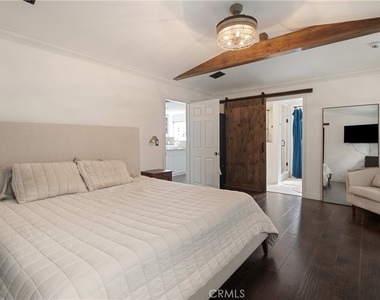 3791 Multiview Drive - Photo Thumbnail 14