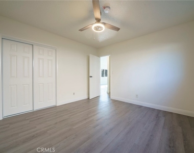 1612 W 226th Street - Photo Thumbnail 8