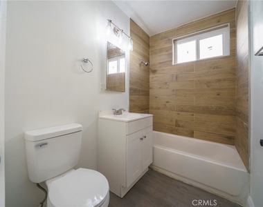1612 W 226th Street - Photo Thumbnail 9