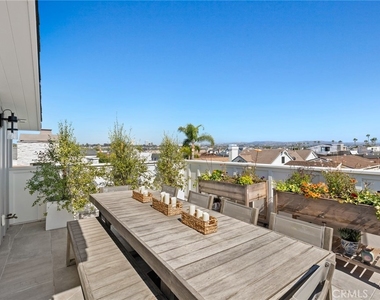 201 Opal Avenue - Photo Thumbnail 28