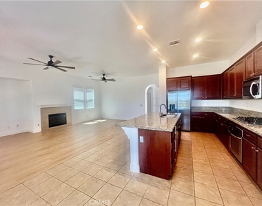 77184 California Drive - Photo Thumbnail 37