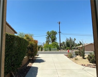 77184 California Drive - Photo Thumbnail 17