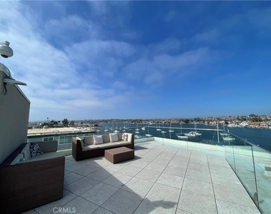 310 Fernando Street Street - Photo Thumbnail 20