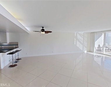 310 Fernando Street Street - Photo Thumbnail 1