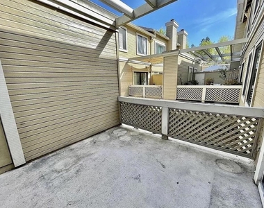 959 La Mesa Terrace - Photo Thumbnail 28