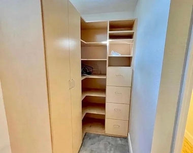 959 La Mesa Terrace - Photo Thumbnail 22