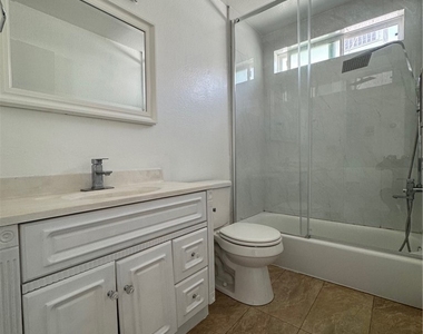 412 Burchett Street - Photo Thumbnail 4