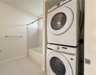 300 E Providencia - Photo Thumbnail 20