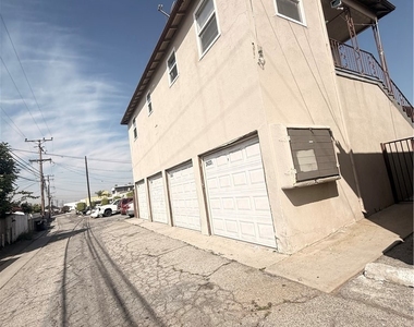 2431 W Beverly - Photo Thumbnail 3