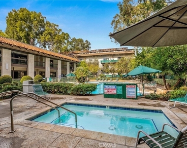 5460 White Oak - Photo Thumbnail 23