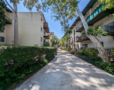 5460 White Oak - Photo Thumbnail 28