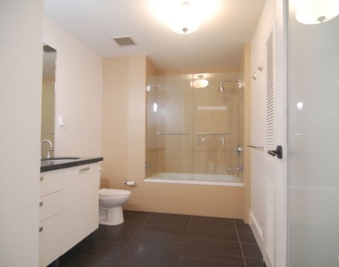 460 S Spring Street - Photo Thumbnail 11