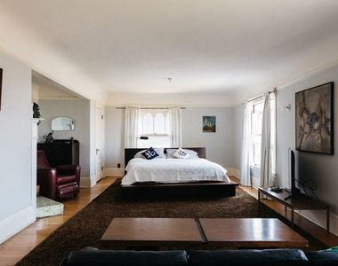 1046 W Kensington Road - Photo Thumbnail 23
