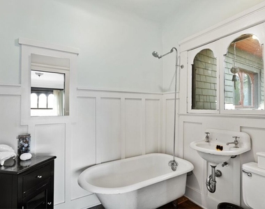 1046 W Kensington Road - Photo Thumbnail 37