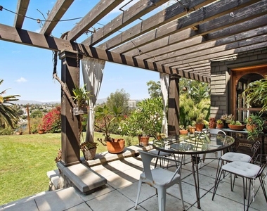 1046 W Kensington Road - Photo Thumbnail 45