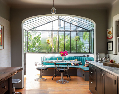 1046 W Kensington Road - Photo Thumbnail 9