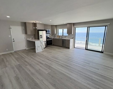 25216 1/2 Malibu Road - Photo Thumbnail 3