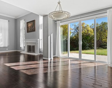 24310 Belford Court - Photo Thumbnail 14