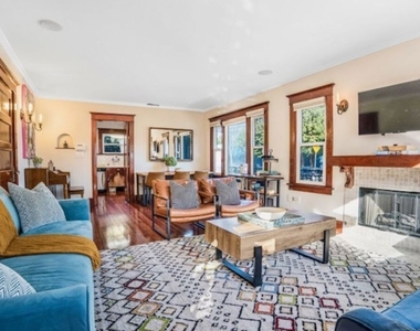 4253 Fountain Avenue - Photo Thumbnail 1