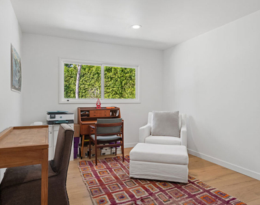 6202 Frondosa Drive - Photo Thumbnail 22