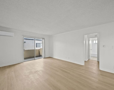 8371 Northgate Avenue - Photo Thumbnail 1