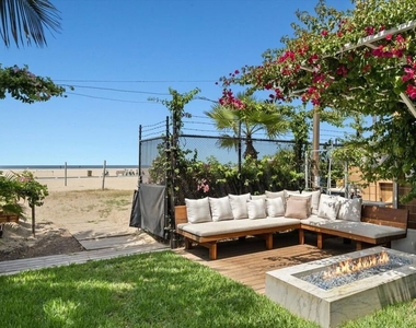 936 Palisades Beach Road - Photo Thumbnail 52