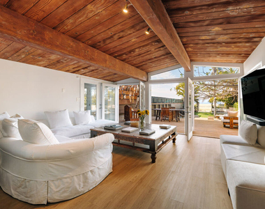 936 Palisades Beach Road - Photo Thumbnail 1